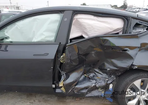 2024 Tesla Model Y Long Range Dual Motor All-Wheel Drive from USA, damaged, VIN 7SAYGDEE0RF984228